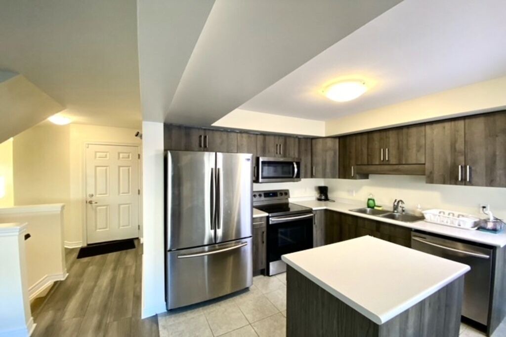 Photo of Kitchen in Thorold