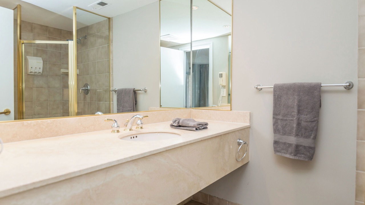 Photo of Bathroom in Oro-Medonte