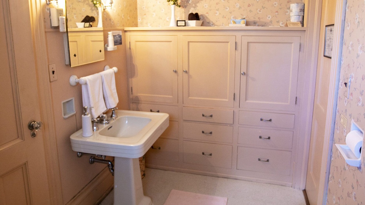 Photo of Bathroom in Little Falls