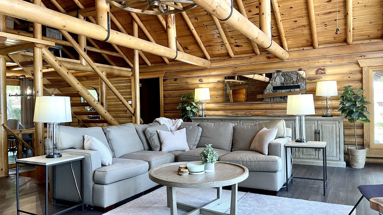 Photo of Livingroom in Stacy