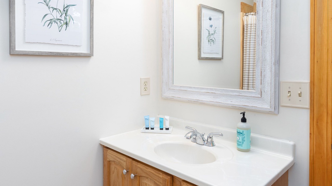 Photo of Bathroom in Biwabik