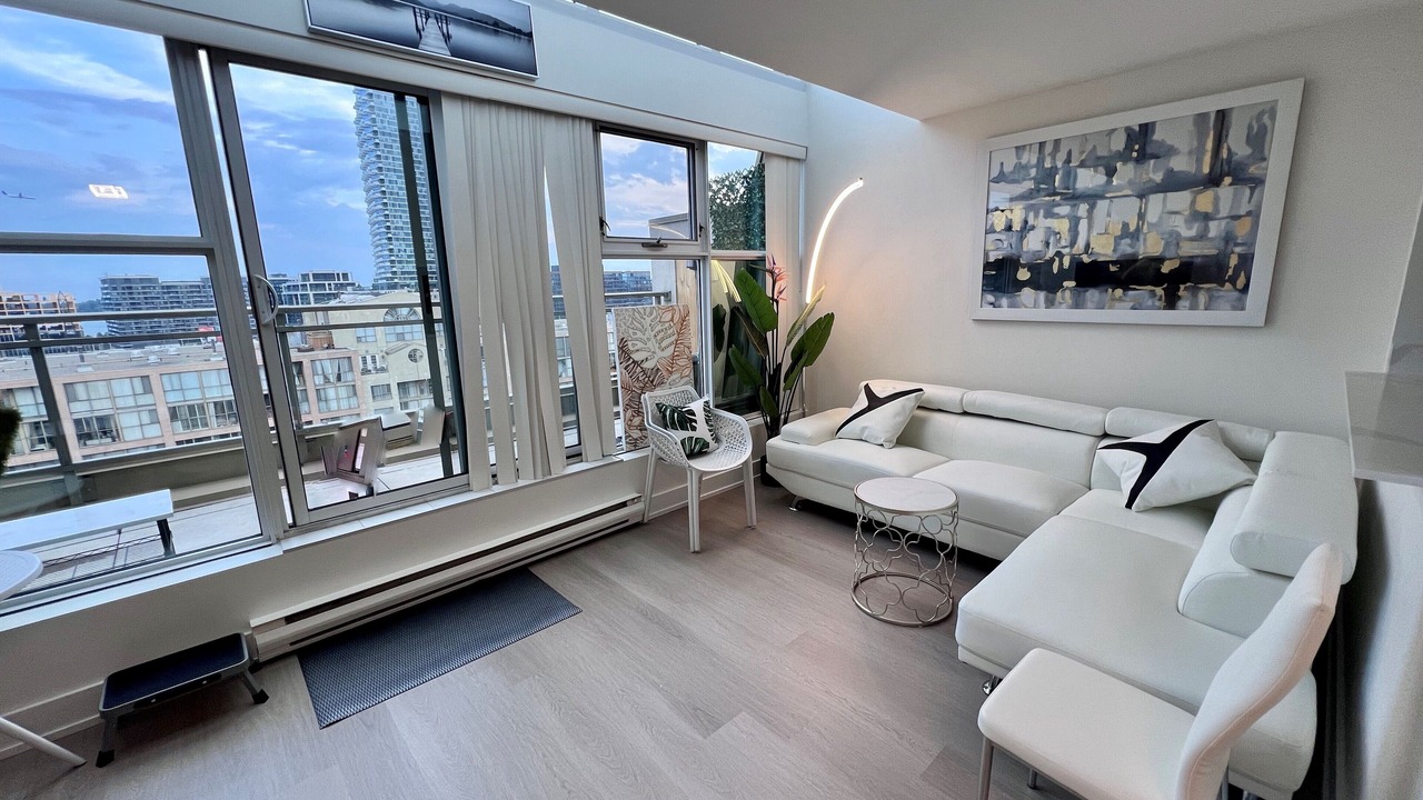 Photo of Livingroom in Downtown Toronto