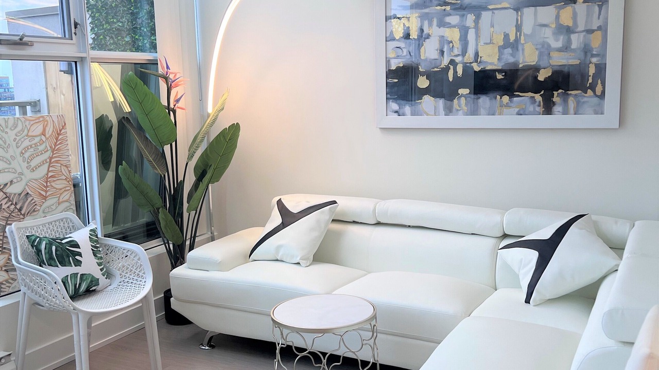 Photo of Livingroom in Downtown Toronto