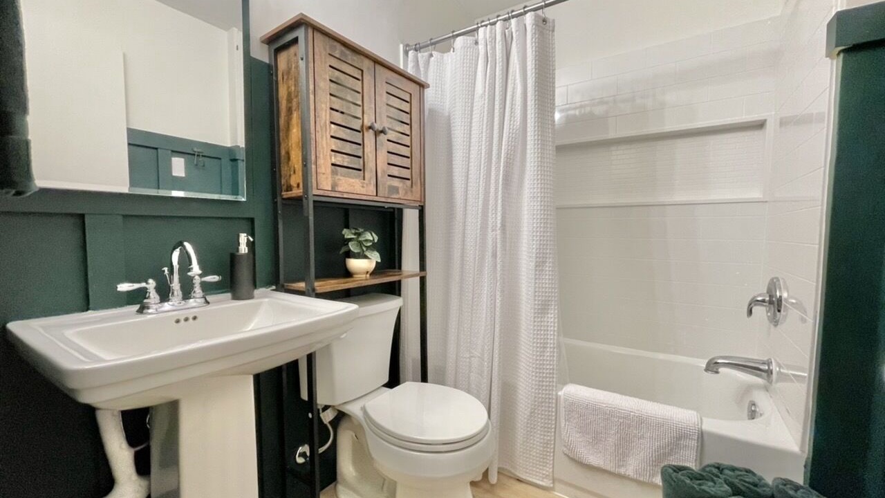 Photo of Bathroom in Longville