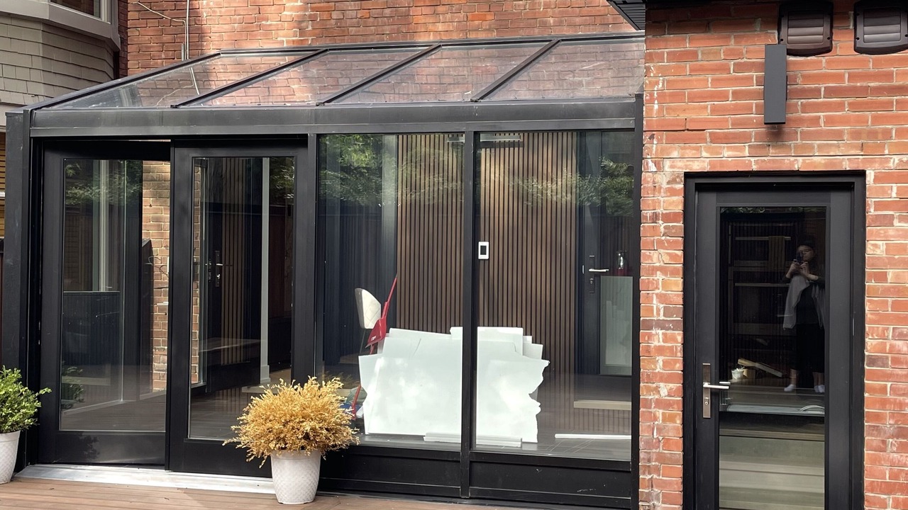 Photo of Outdoor in Rosedale