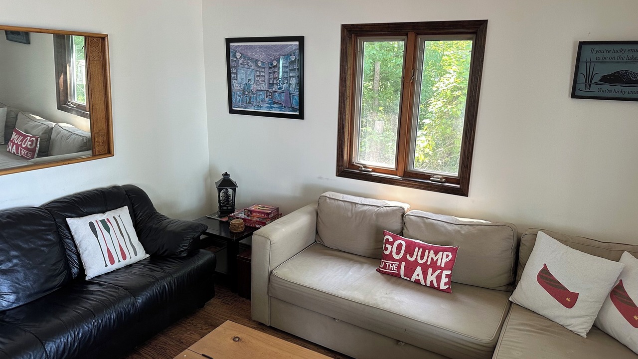 Photo of Livingroom in Ramara