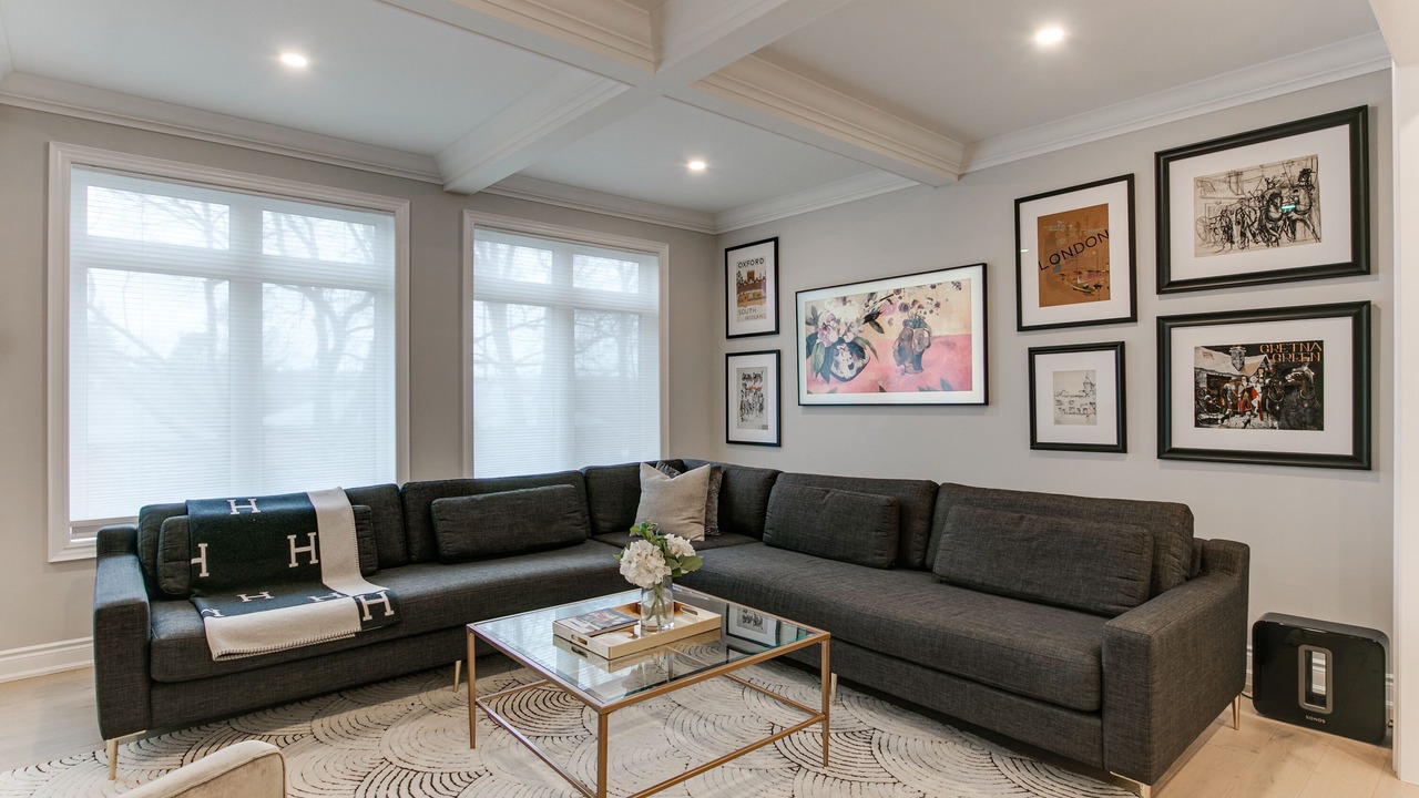 Photo of Livingroom in Etobicoke