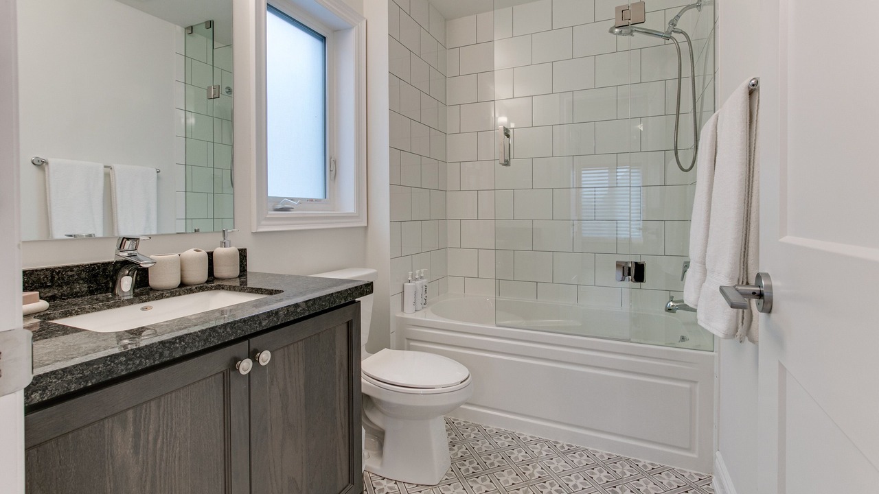 Photo of Bathroom in Etobicoke