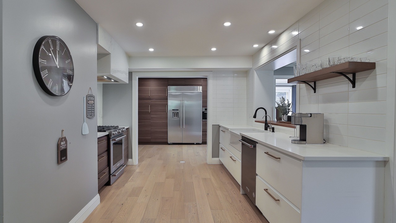 Photo of Kitchen in Mono