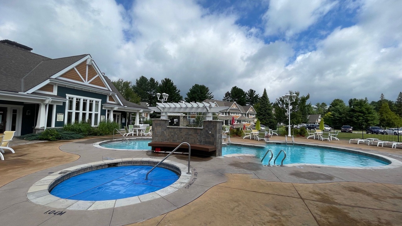 Photo of Outdoor in Baysville