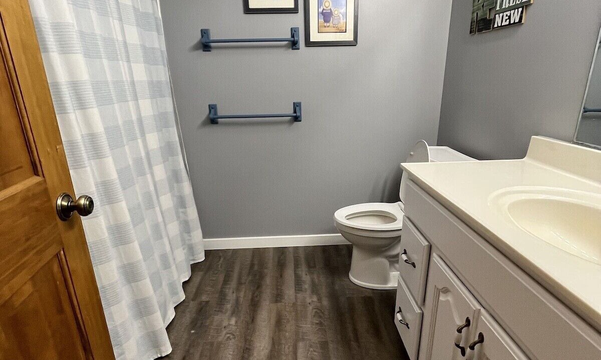Photo of Bathroom in Grandy