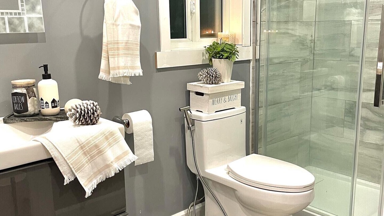 Photo of Bathroom in Valentia