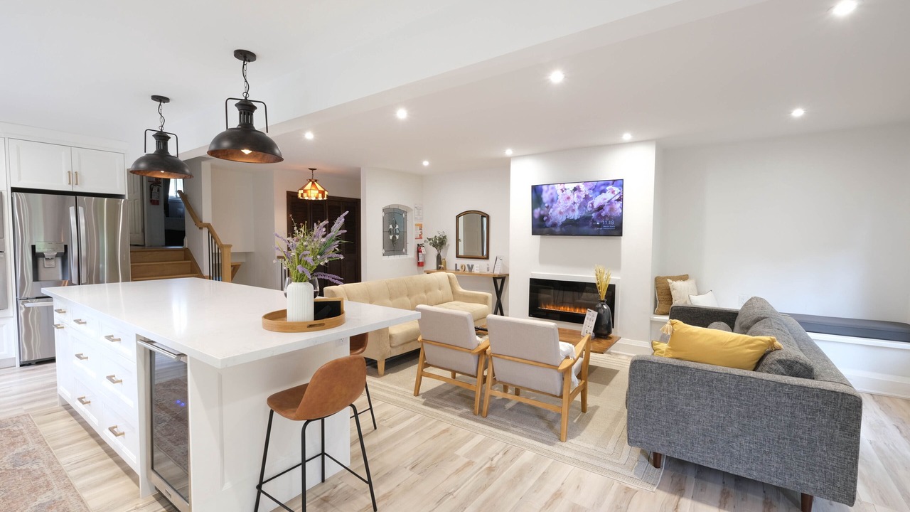 Photo of Livingroom in Historic Old Town