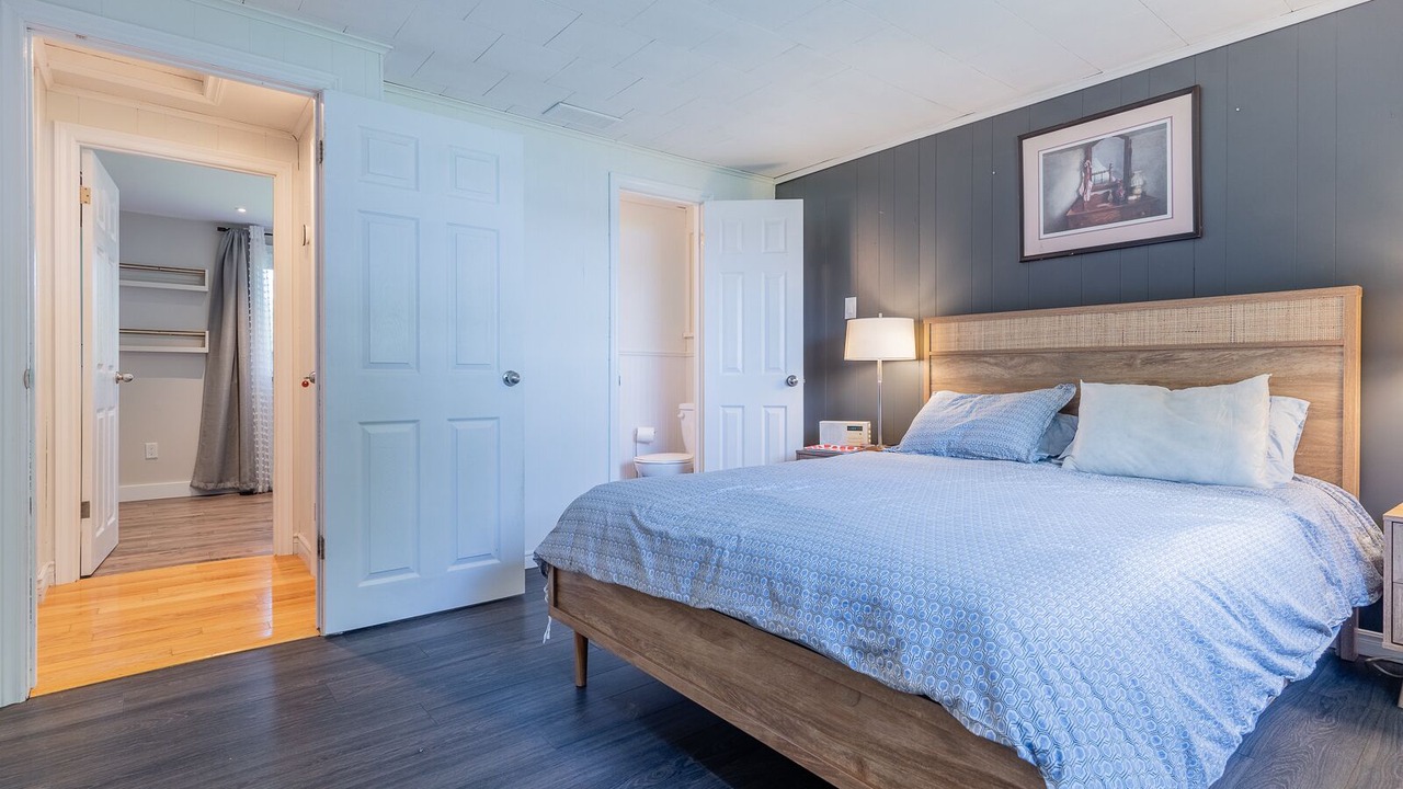 Photo of Bedroom in Bobcaygeon