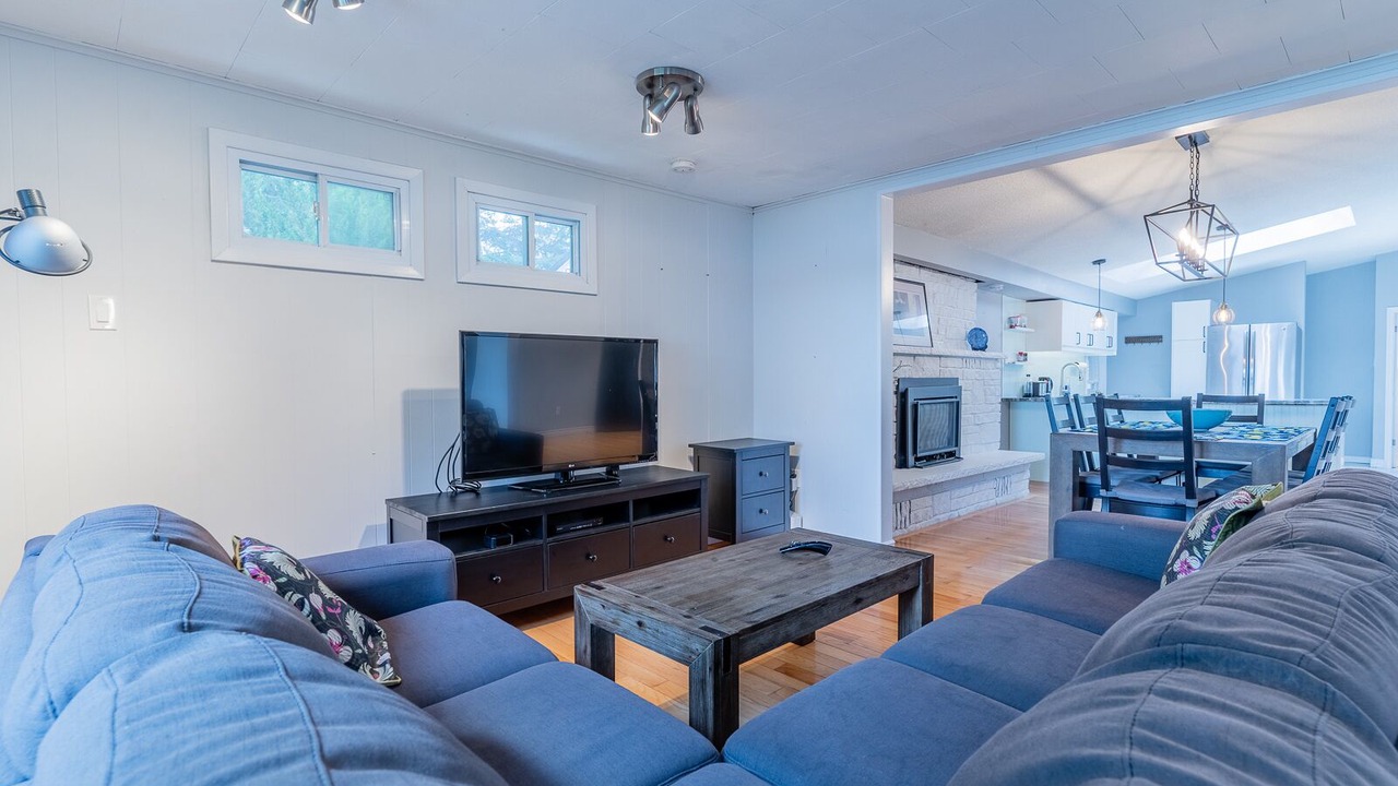 Photo of Livingroom in Bobcaygeon