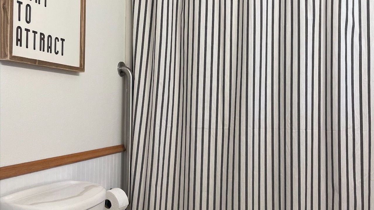 Photo of Bathroom in Polk County