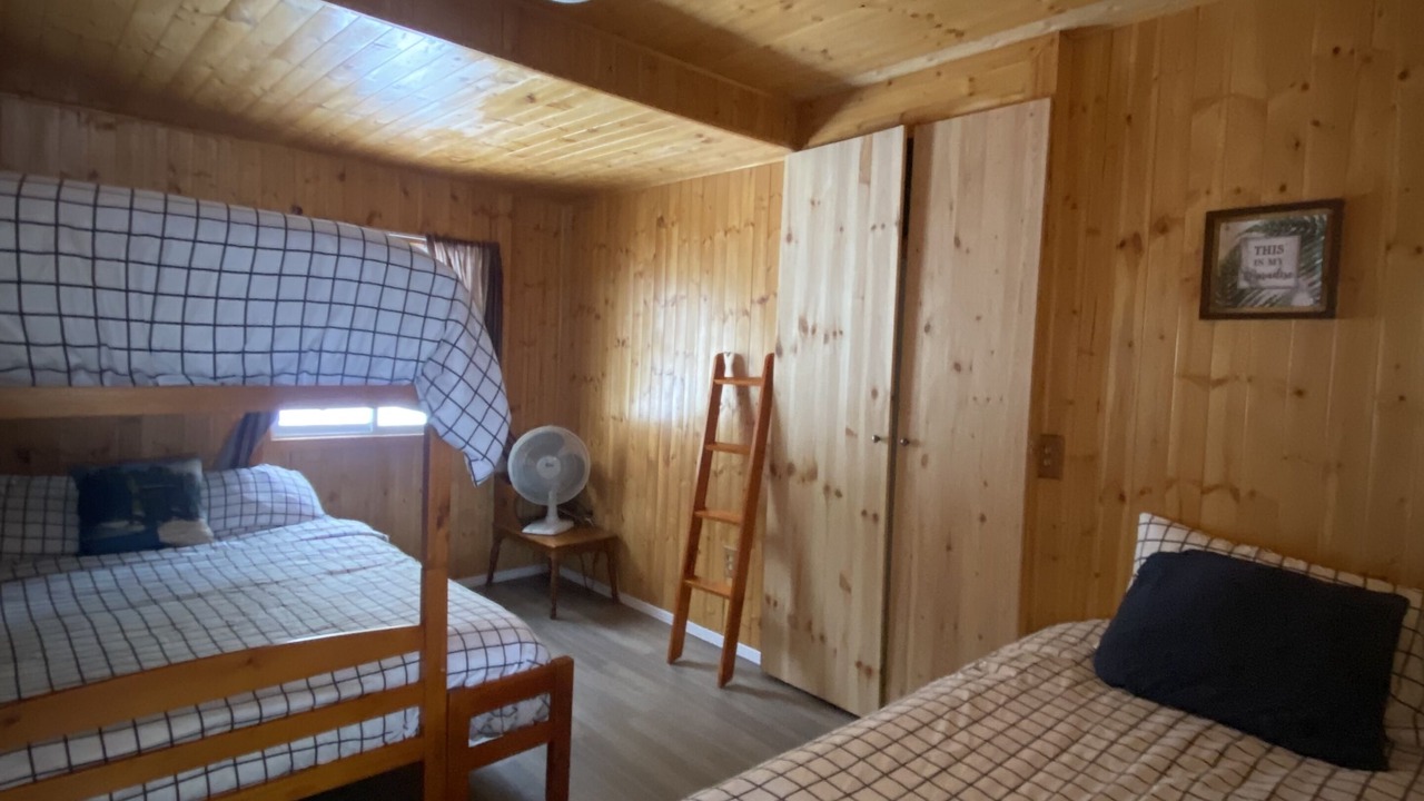 Photo of Bedroom in French River