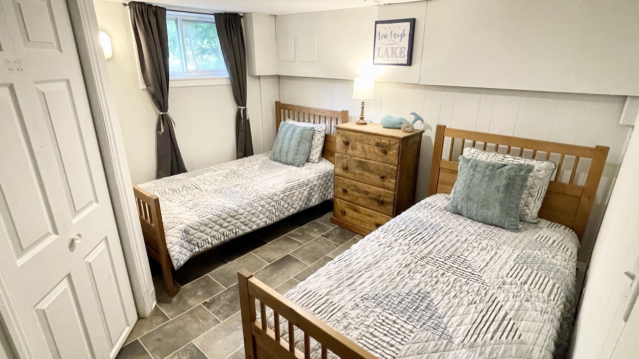 Photo of Bedroom in Port Colborne