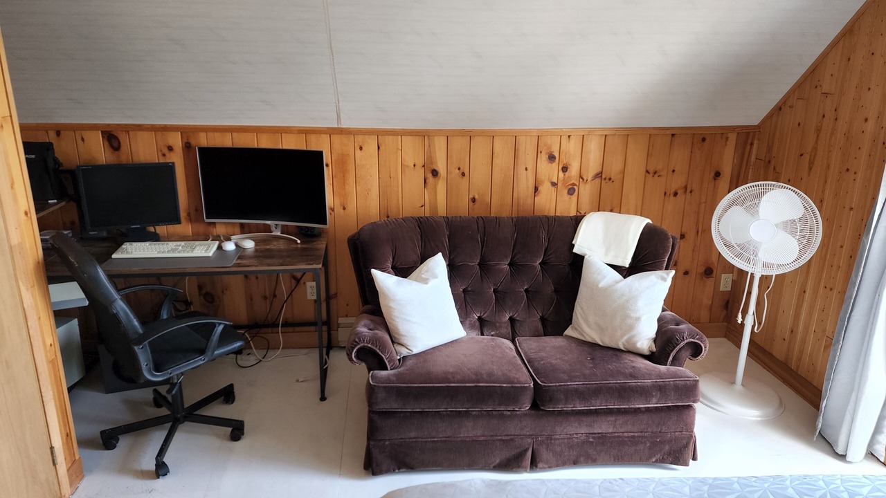 Photo of Livingroom in Manitoulin District