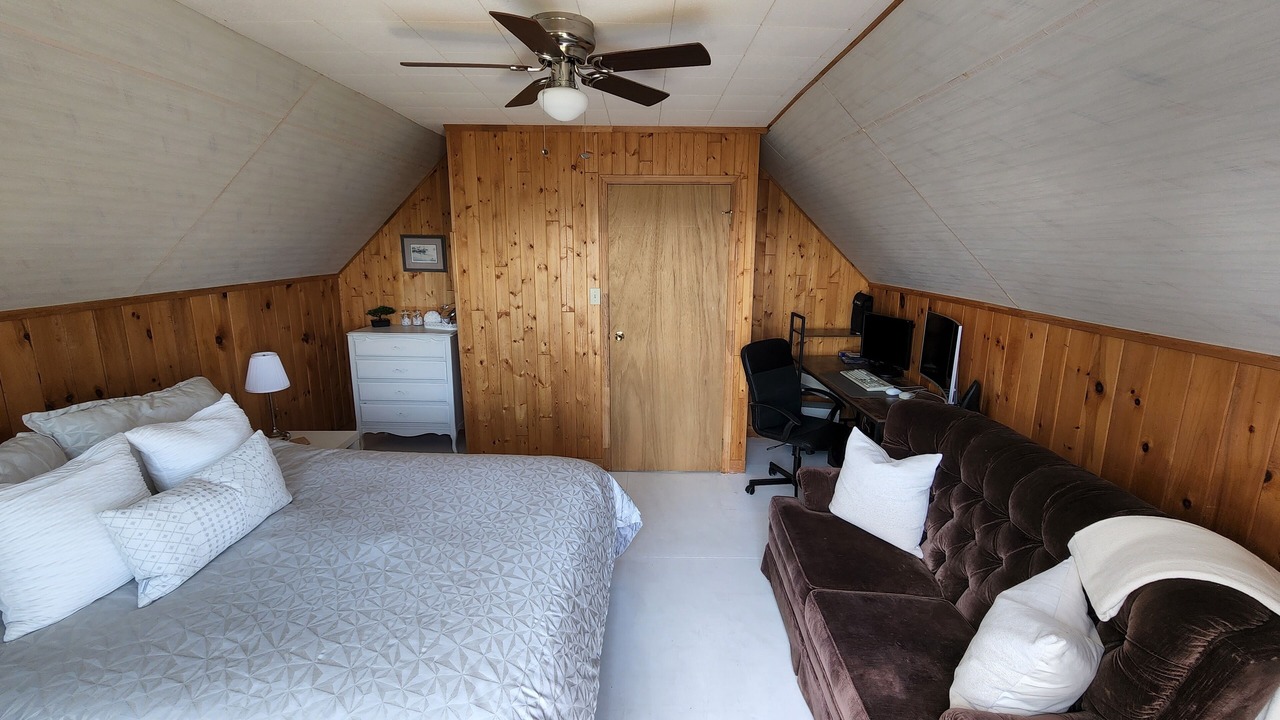 Photo of Bedroom in Manitoulin District