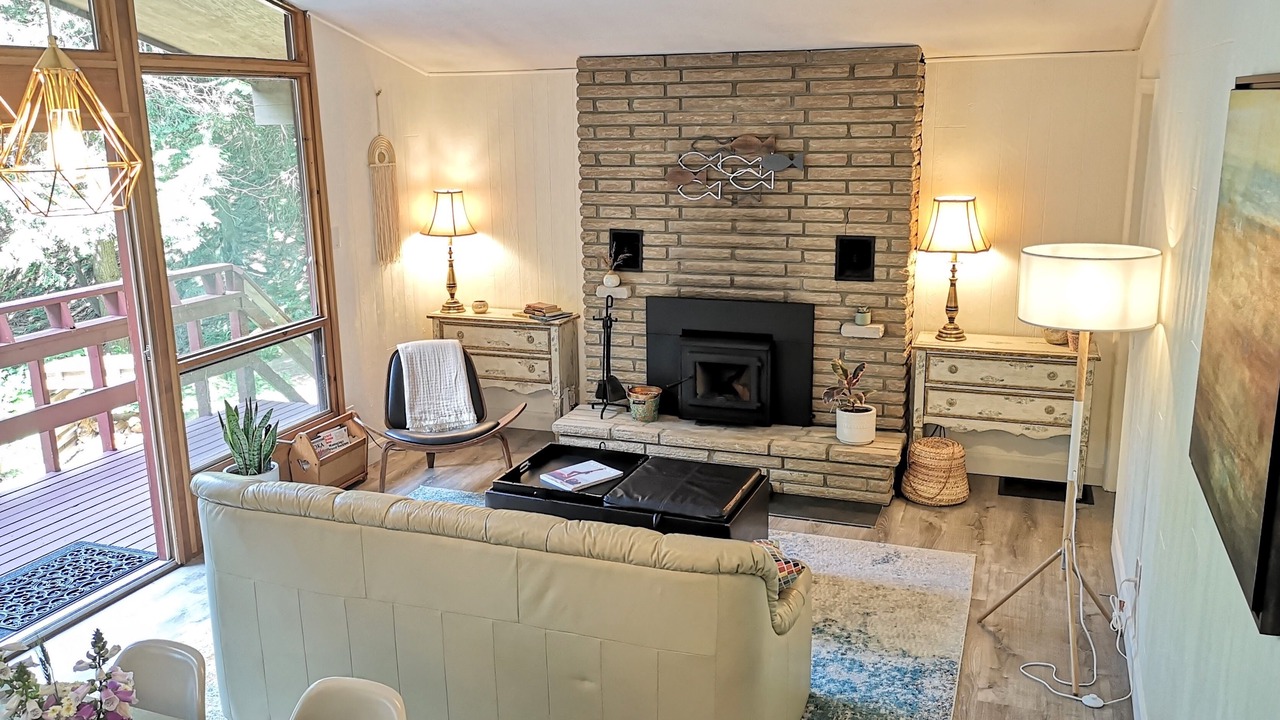 Photo of Livingroom in Huntsville