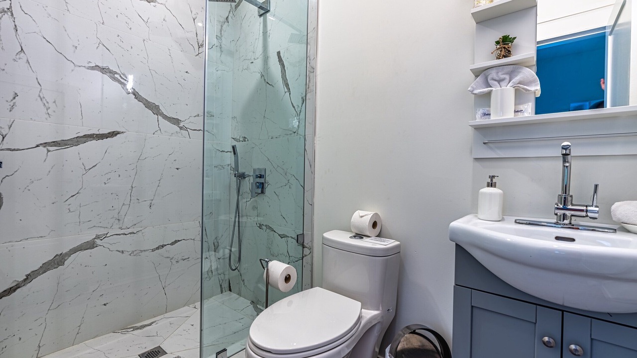 Photo of Bathroom in Wainfleet