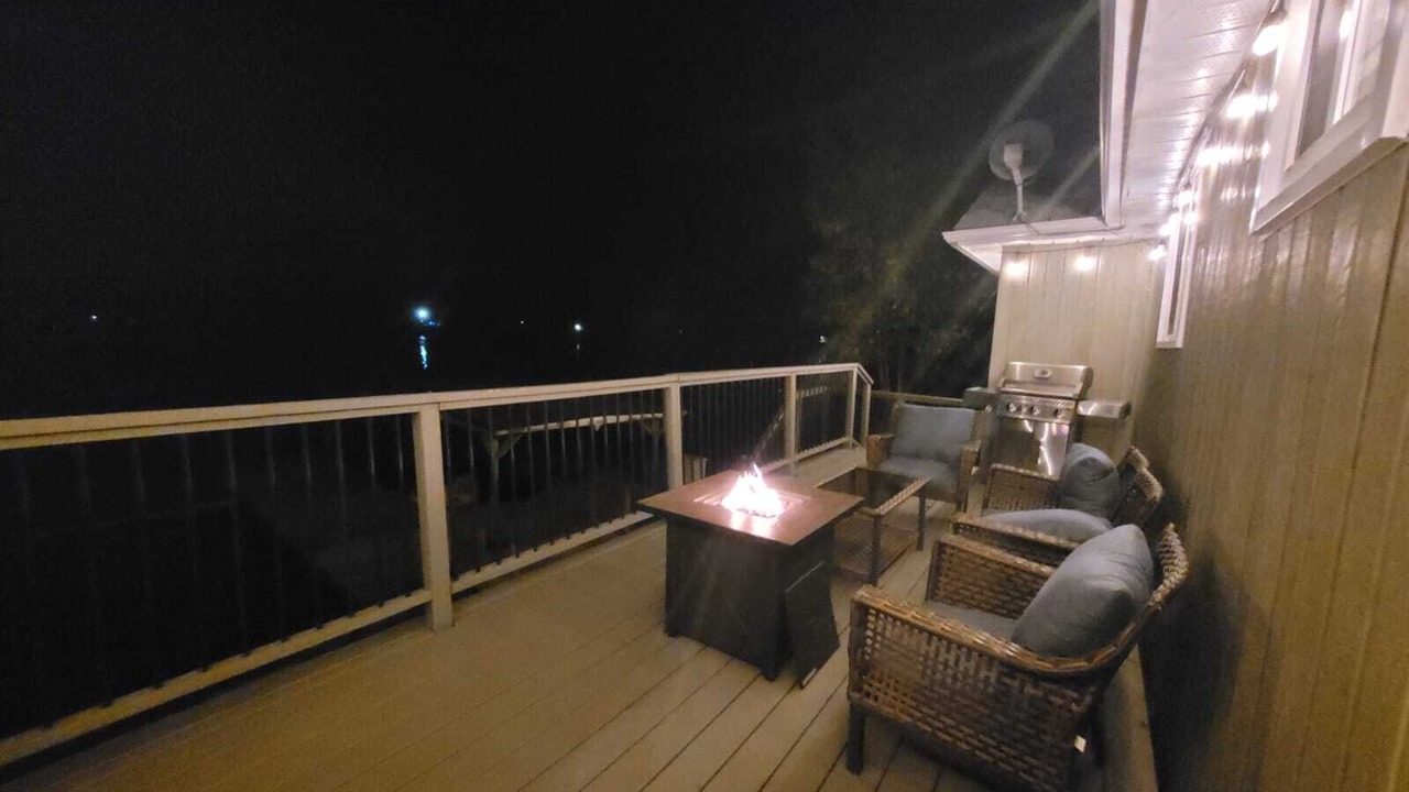 Photo of Patio Balcony in Washago