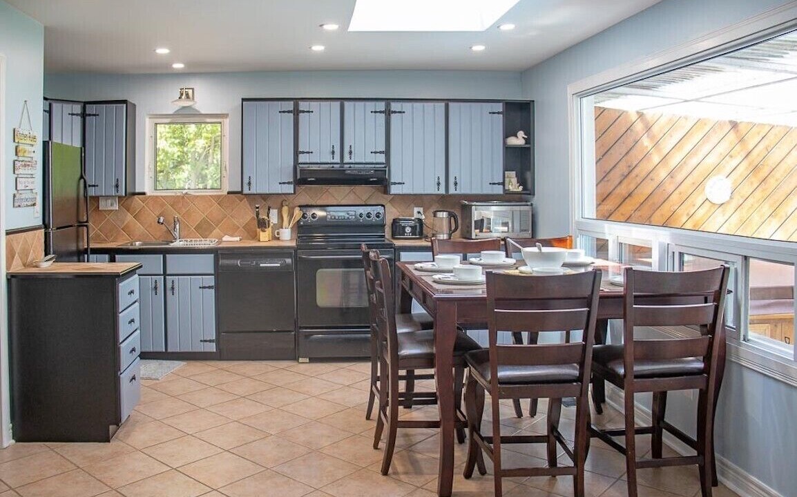Photo of Kitchen in Kawartha Lakes