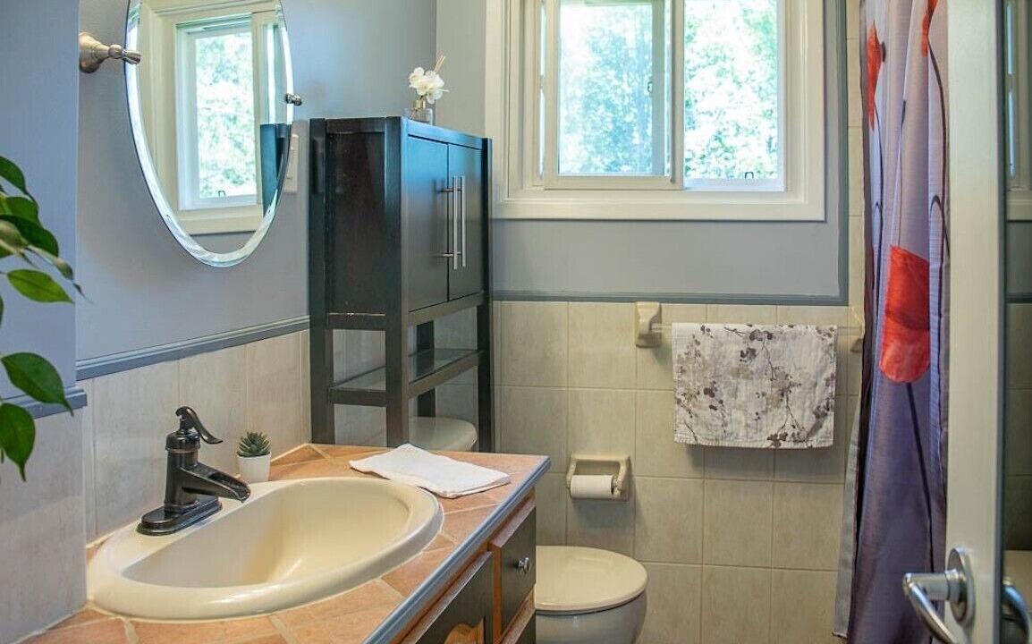 Photo of Bathroom in Kawartha Lakes