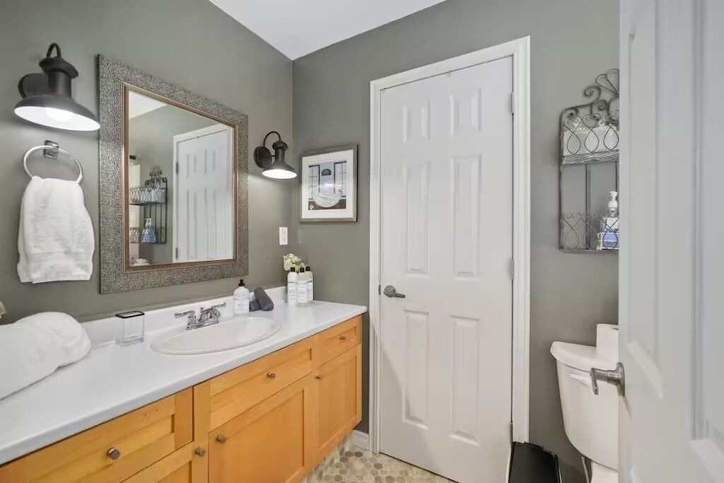 Photo of Bathroom in Campbellford