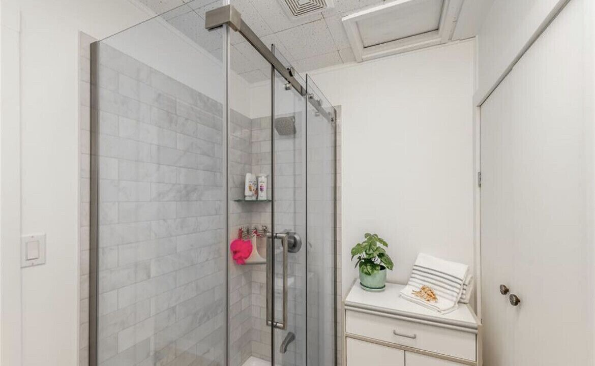 Photo of Bathroom in Selkirk