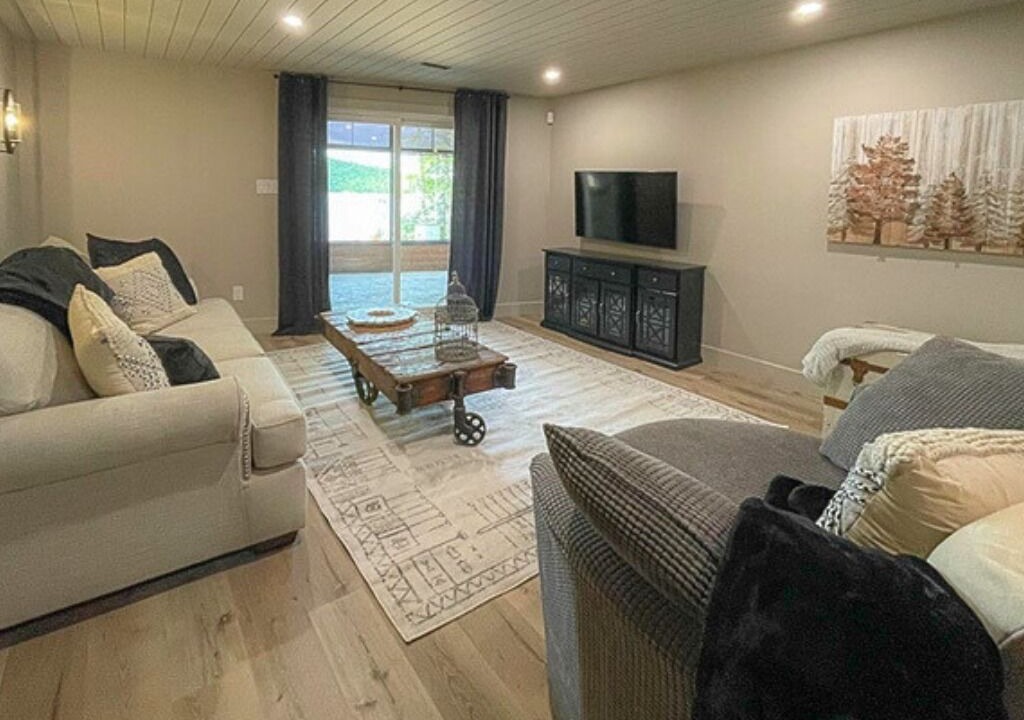 Photo of Livingroom in Madawaska Valley