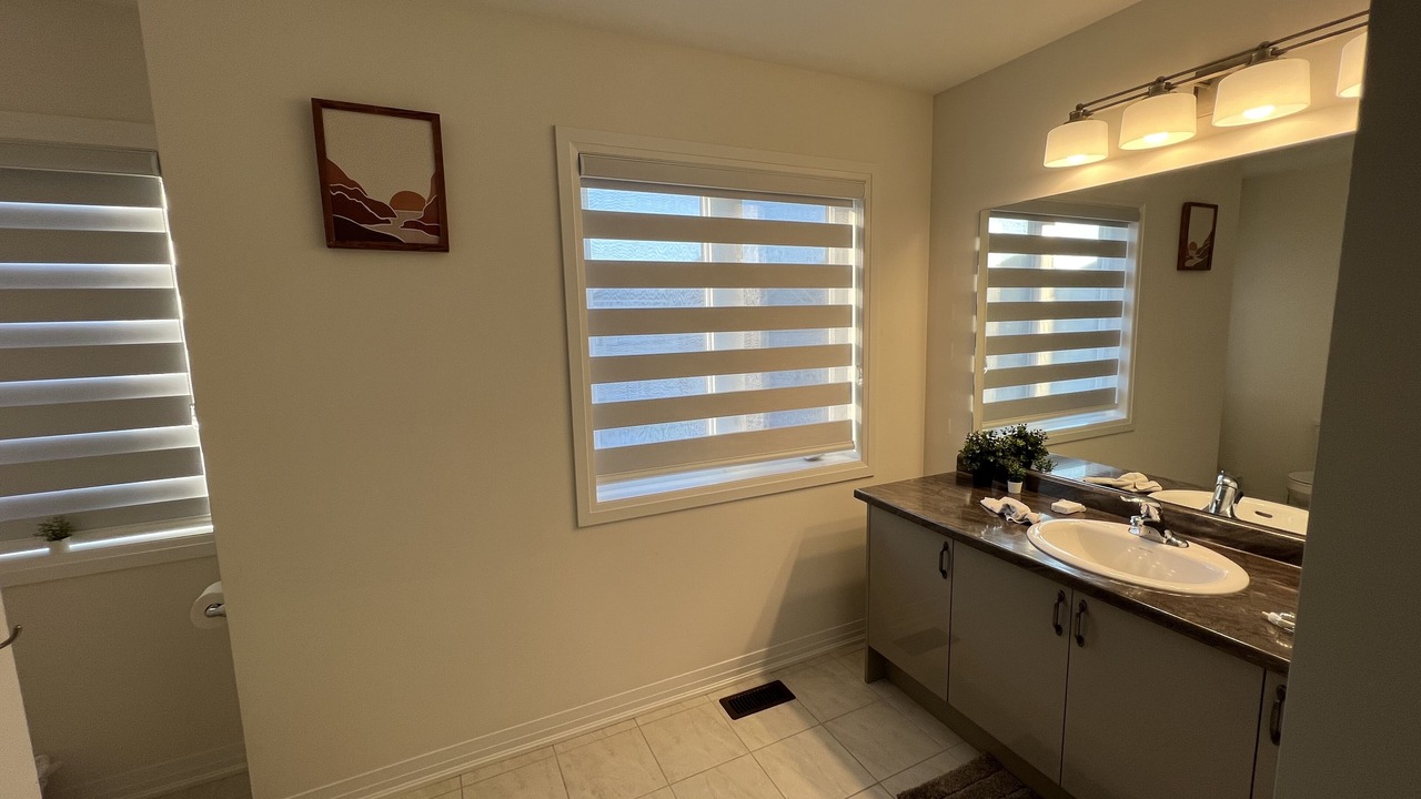 Photo of Bathroom in County of Brant