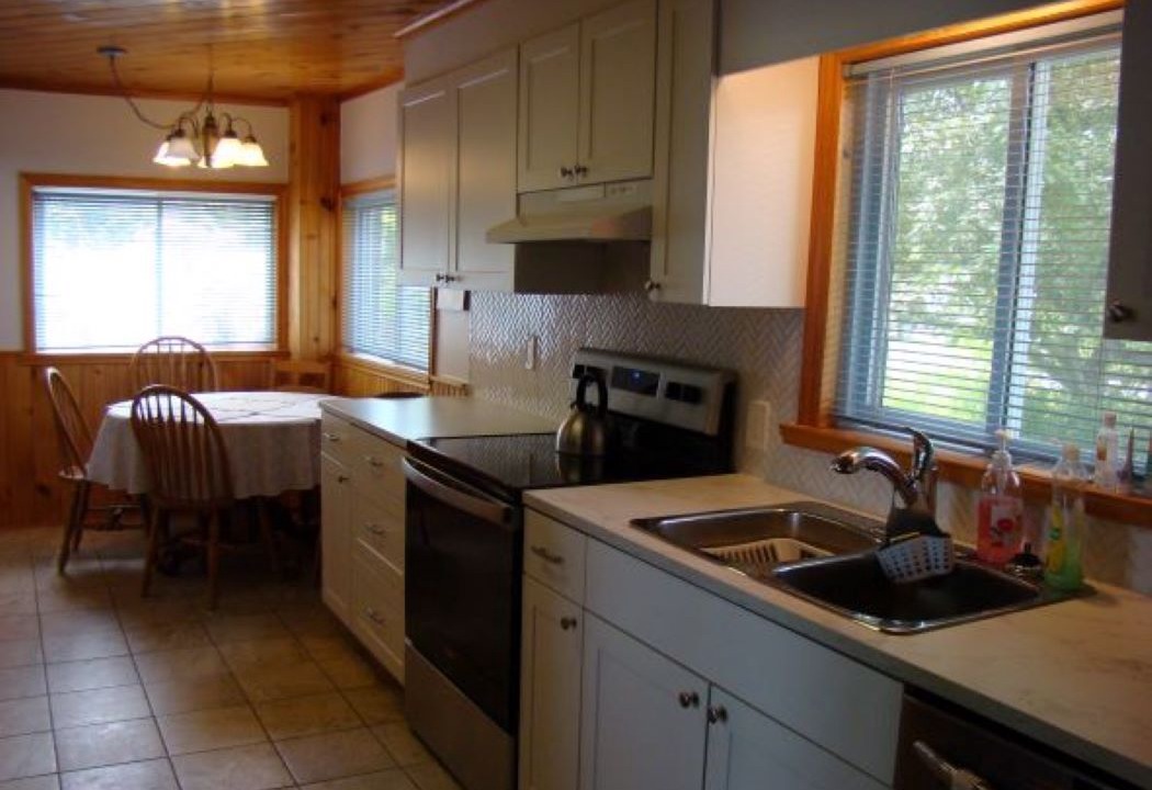 Photo of Kitchen in South Bruce Peninsula