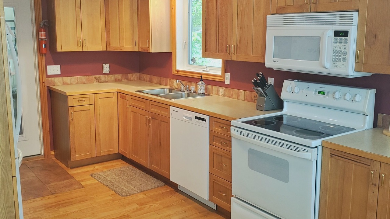 Photo of Kitchen in Lanark Highlands