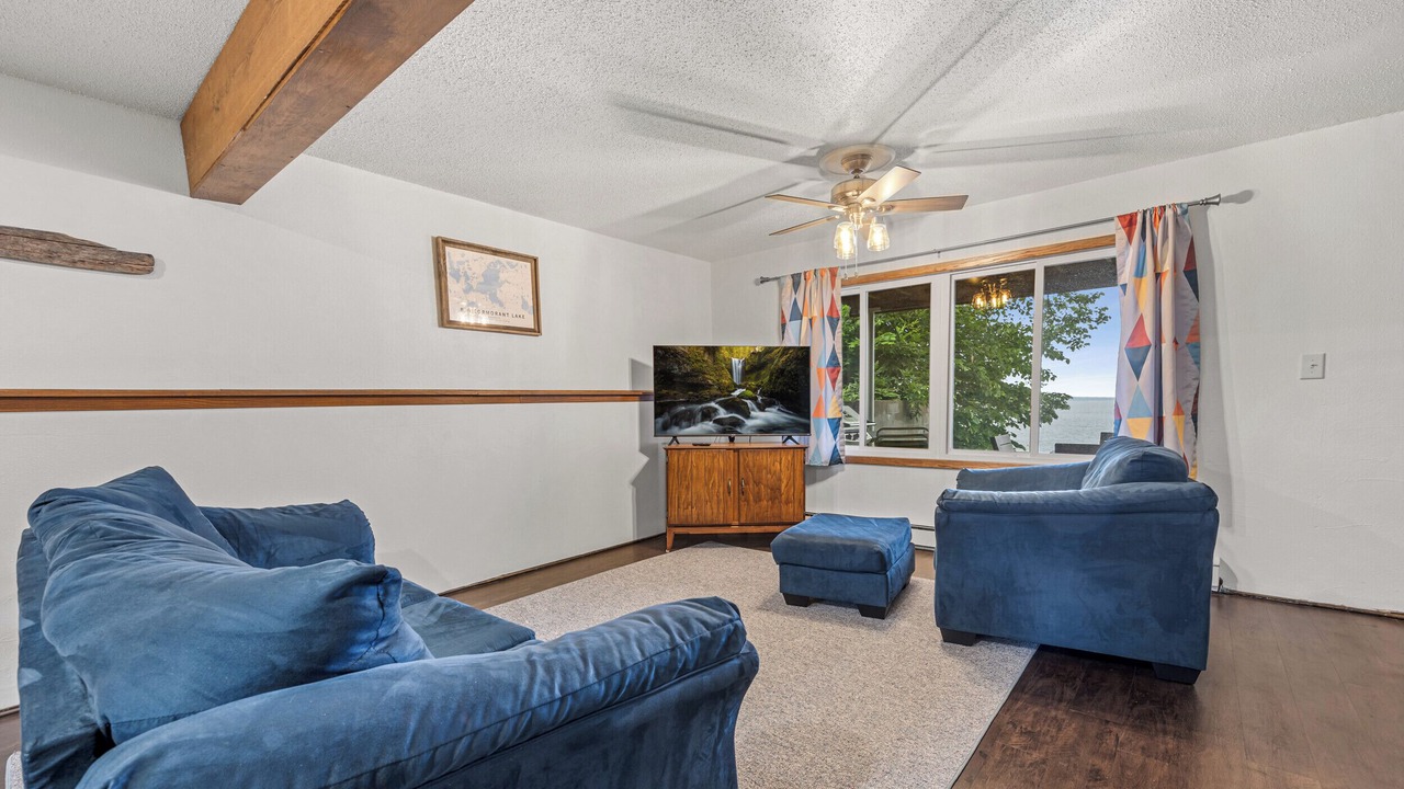 Photo of Bedroom in Richwood