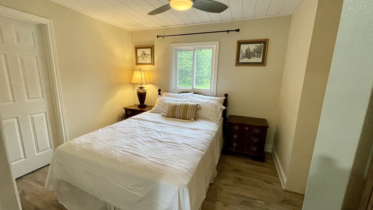 Photo of Bedroom in Bobcaygeon