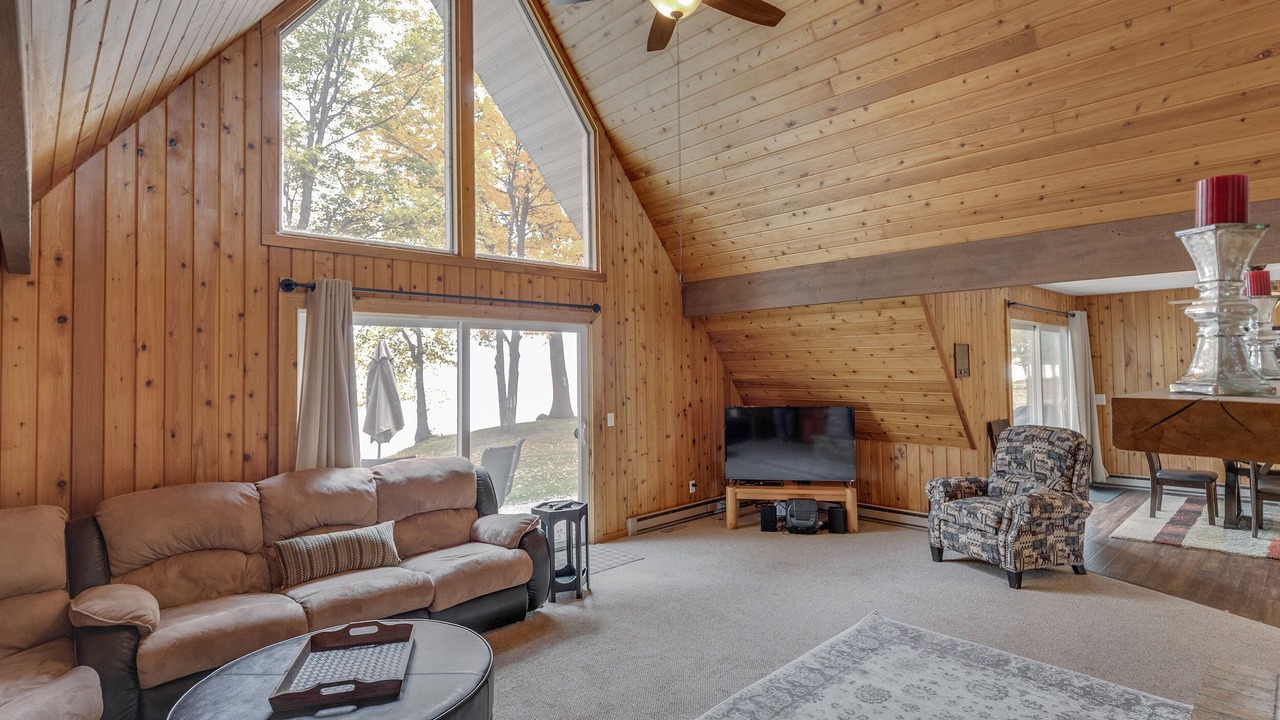 Photo of Livingroom in Garrison