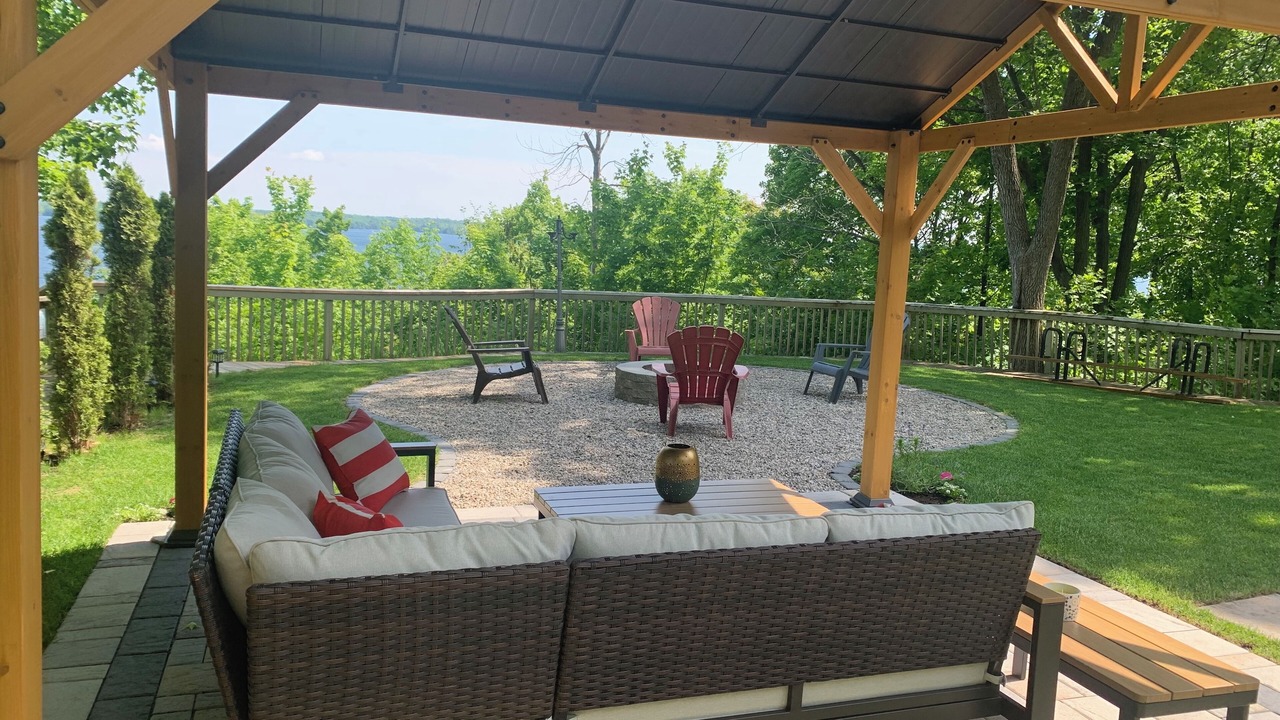 Photo of Patio Balcony in Rideau Lakes