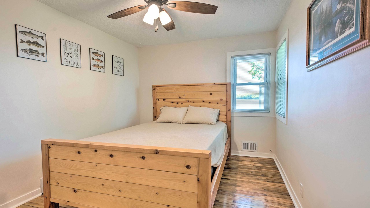 Photo of Bedroom in Isanti