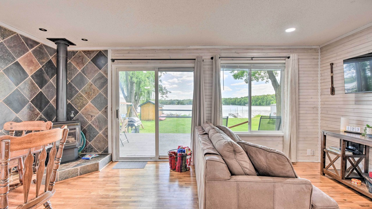 Photo of Livingroom in Isanti