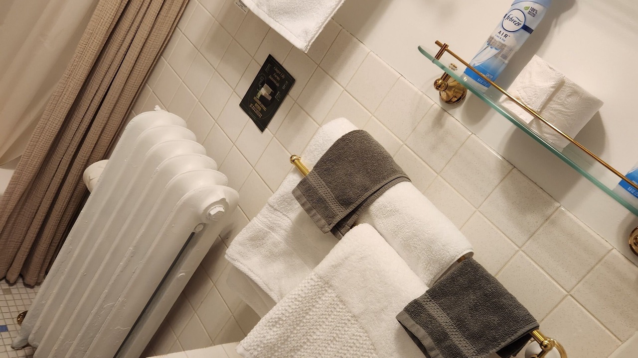 Photo of Bathroom in Observation Hill