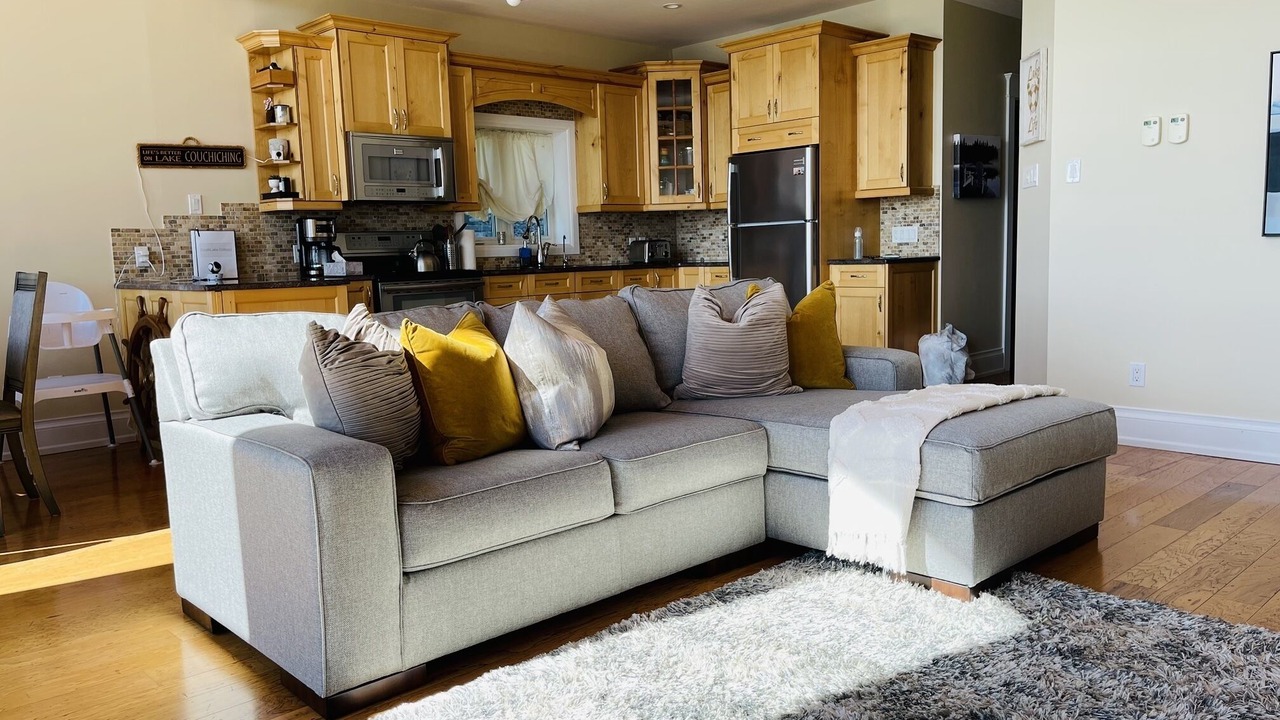 Photo of Livingroom in Washago