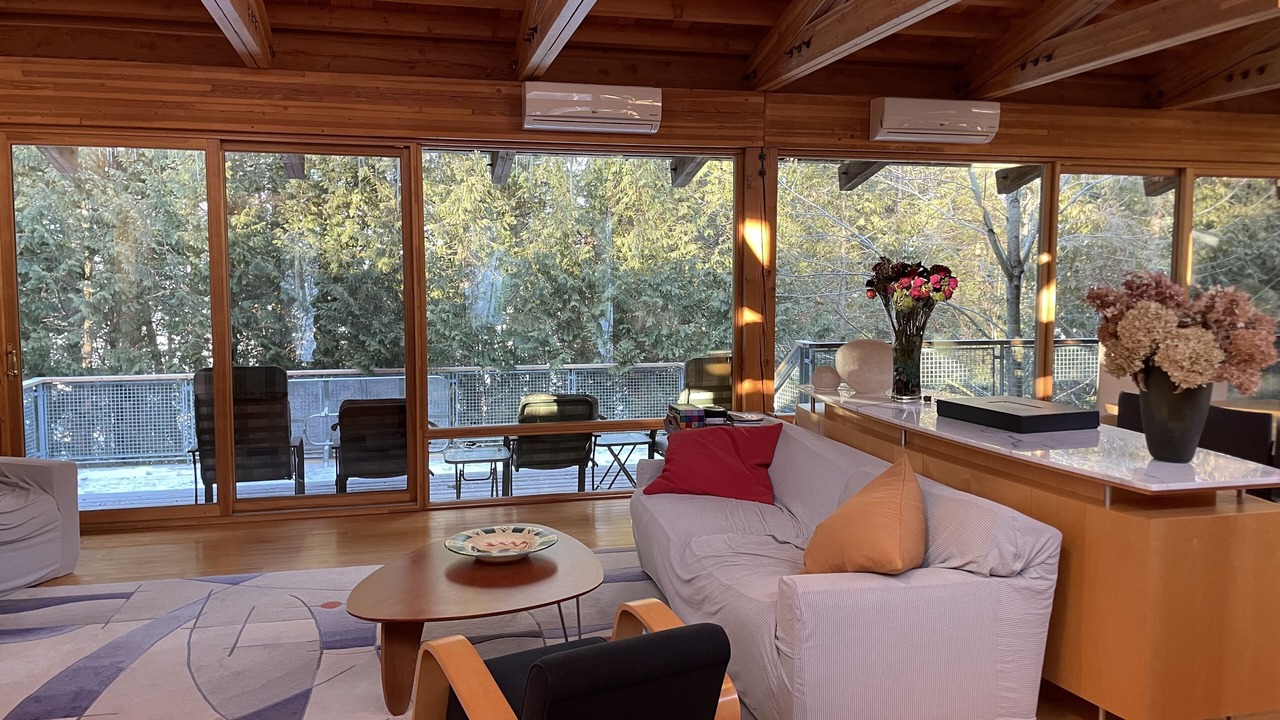 Photo of Livingroom in Tiny