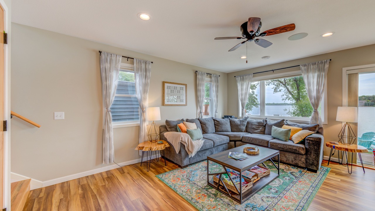 Photo of Livingroom in Lindstrom