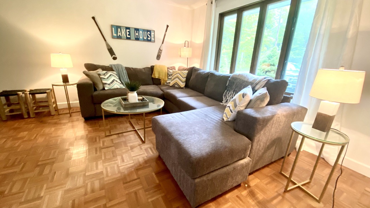 Photo of Livingroom in Algoma District