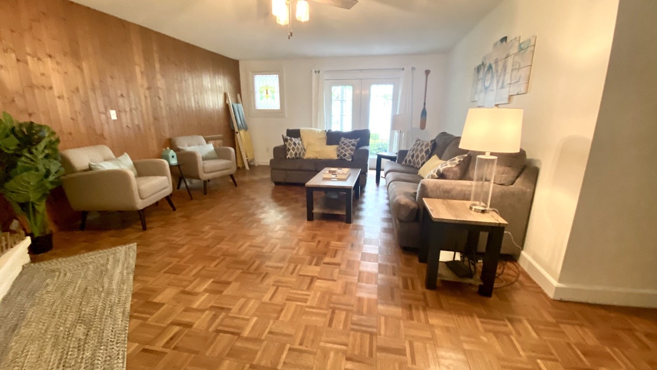 Photo of Livingroom in Algoma District