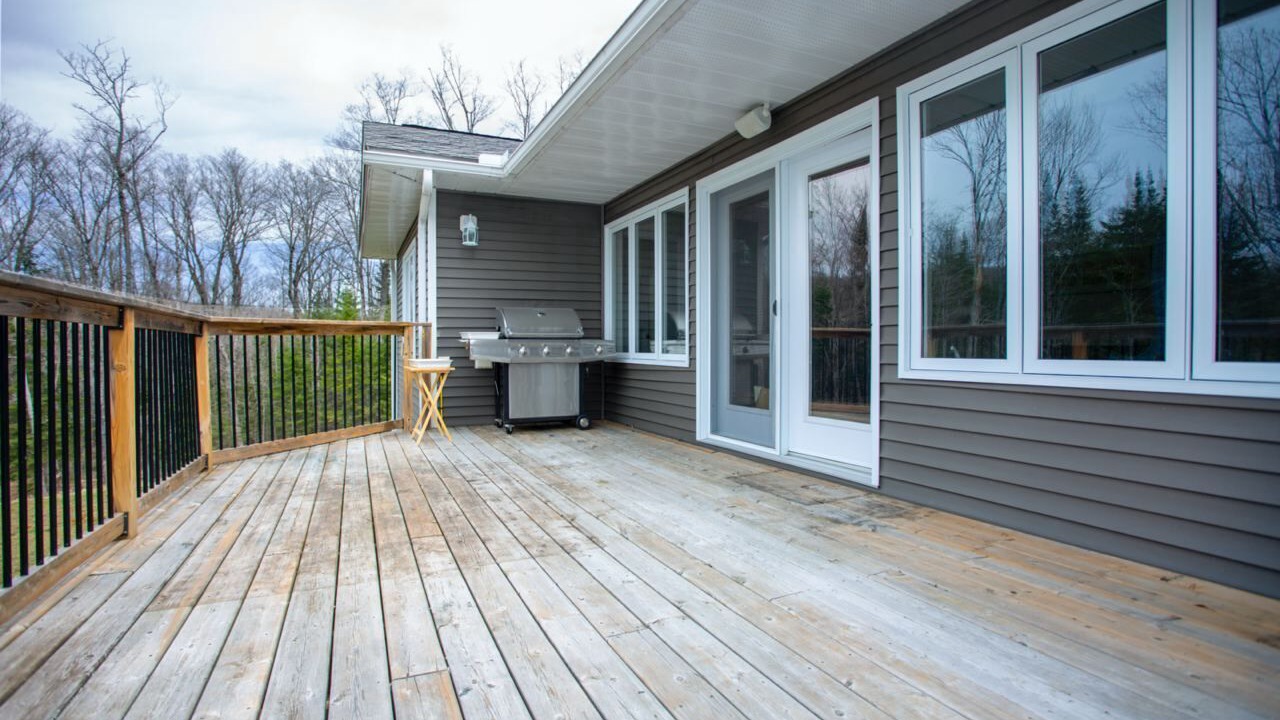 Photo of Patio Balcony in Haliburton