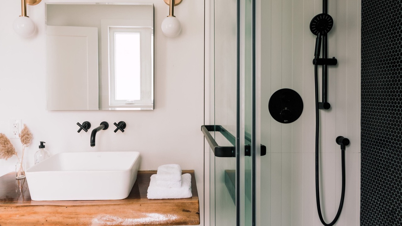 Photo of Bathroom in Carrying Place