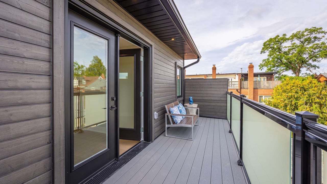 Photo of Patio Balcony in Beaconsfield Village